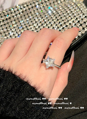 气质轻奢维多利亚流星宝石项链 璀璨法式名媛贝珠星星女颈链 叠戴