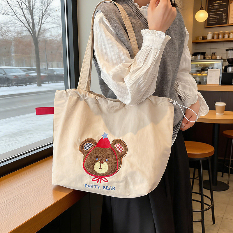 可爱小熊包包女大容量学生补习袋2026新款潮流百搭通勤单肩托特包,淘宝优惠券,粉丝福利购,淘宝优惠卷