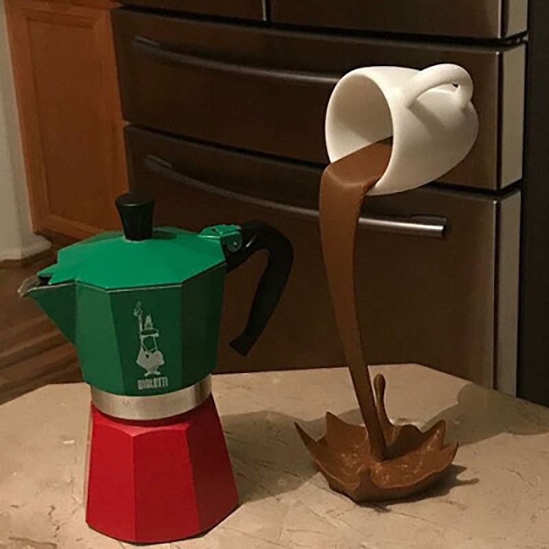 Floating CoffeeCup外贸跨境悬浮咖啡杯3D立体树脂工艺咖啡杯摆件-图0