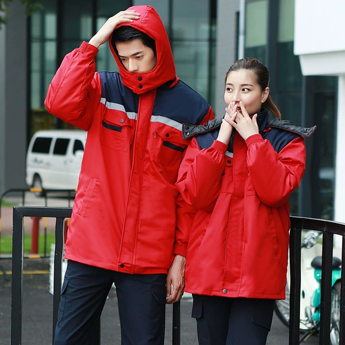 Демисезонный пуховик для работы