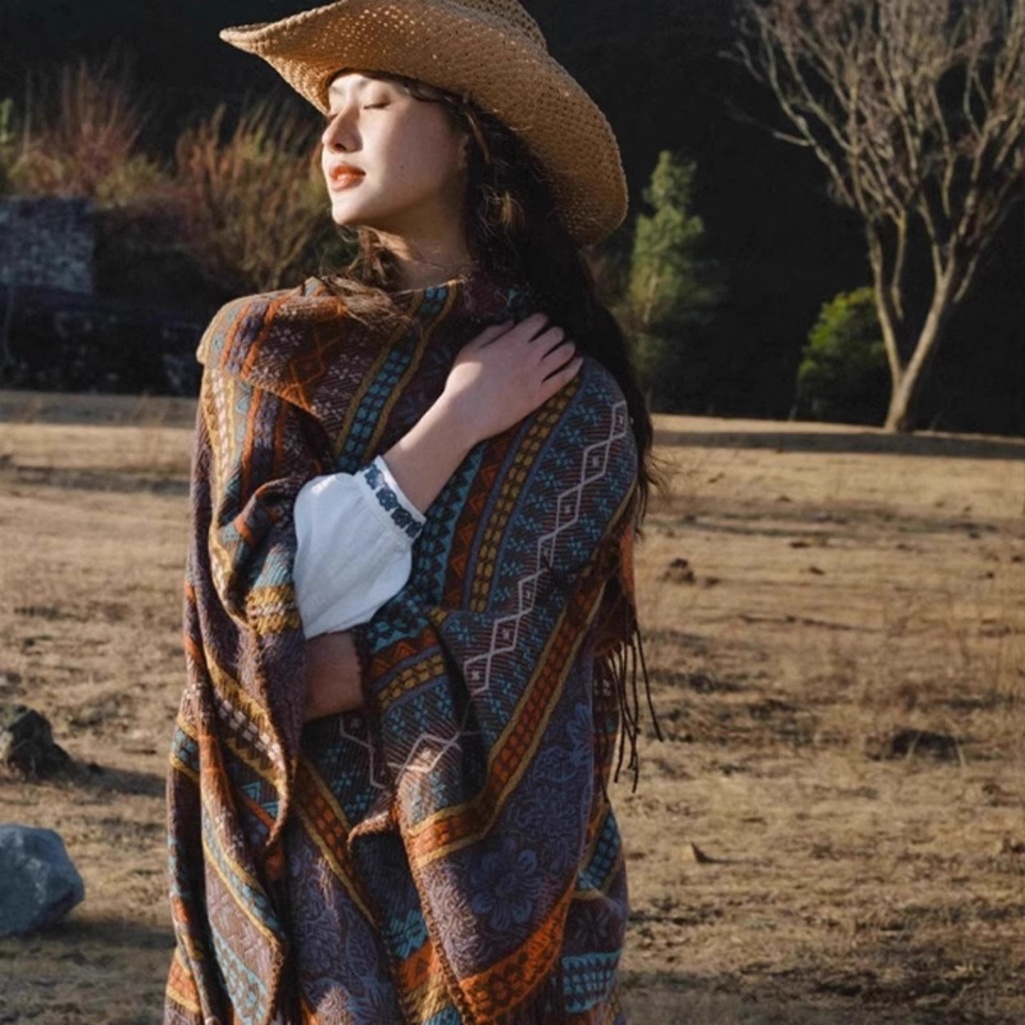 2025新款云南川西藏新疆旅游外搭民族风披肩女斗篷空调房加厚围巾,淘宝优惠券,粉丝福利购,淘宝优惠卷