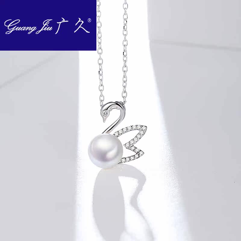 广久小众设计珍珠小天鹅吊坠锁骨链 广久项链