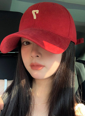 字母红色显白棒球帽女韩版大头围硬顶磨毛鸭舌帽显脸小弯檐帽子