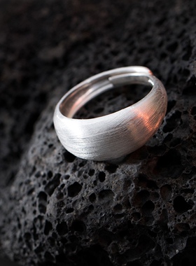 S925纯银戒指拉丝宽面磨砂时尚高级小众感气质推拉可调节活口指环