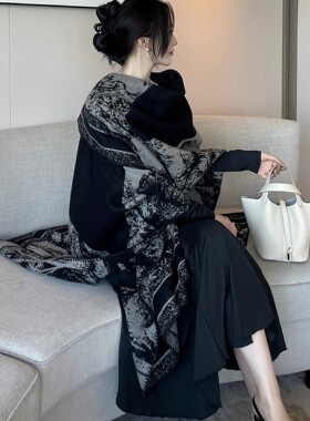 【正品】Coor Koor开叉斗篷大披肩女秋冬保暖双面针织高端披风外