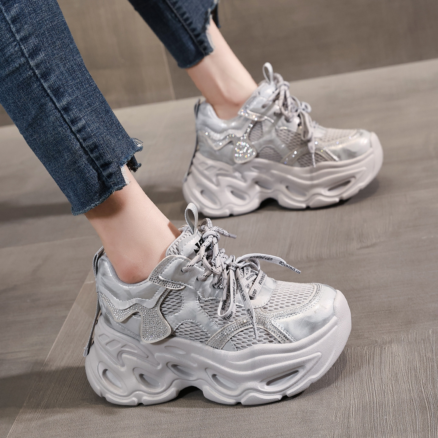 外贸新款超火爆款高跟水钻老爹鞋女款小个子2026春女士松糕鞋软底,淘宝优惠券,粉丝福利购,淘宝优惠卷