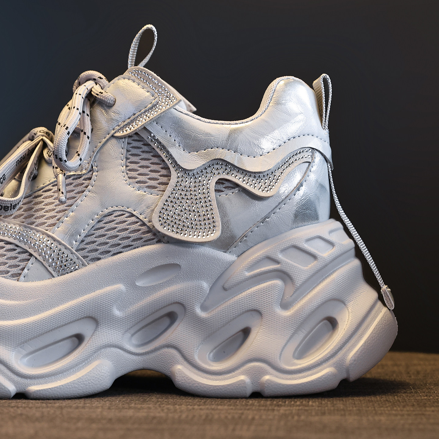 外贸新款超火爆款高跟水钻老爹鞋女款小个子2026春女士松糕鞋软底,淘宝优惠券,粉丝福利购,淘宝优惠卷