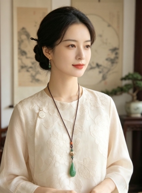 新中式禅意玉兰花内编绳毛衣链