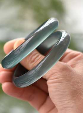 女款高冰透扁条手镯手环