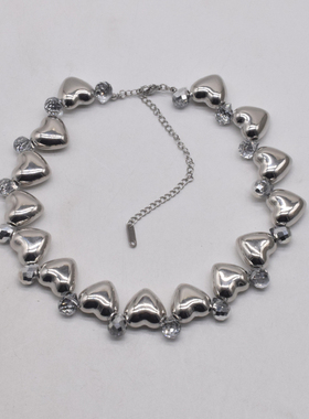 时尚合金女式爱心项链