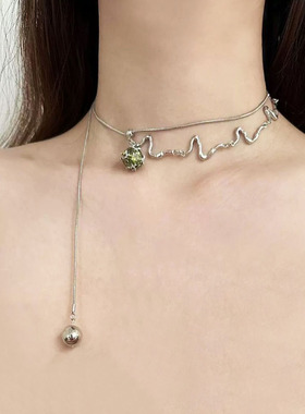 镶钻方形吊坠项链不对称可调节长