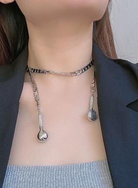 耳机造型挂脖长款卫衣毛衣颈链