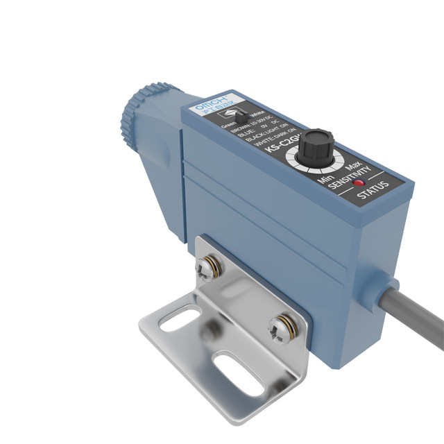 Hugong color mark sensor correction and color separation positioning