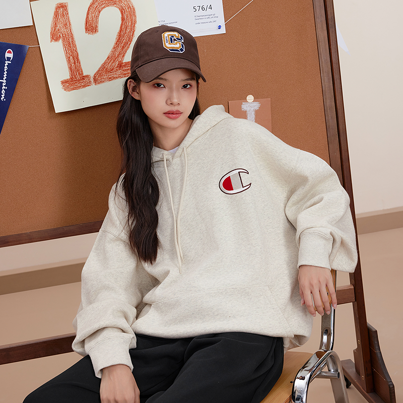 Champion冠军卫衣男2025冬季新款刺绣加绒休闲红色连帽卫衣落肩秋 - 图2