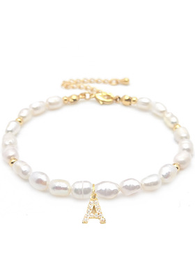 天然淡水珍珠手链女ins小众感轻奢编织串珠26字母镶钻吊坠女