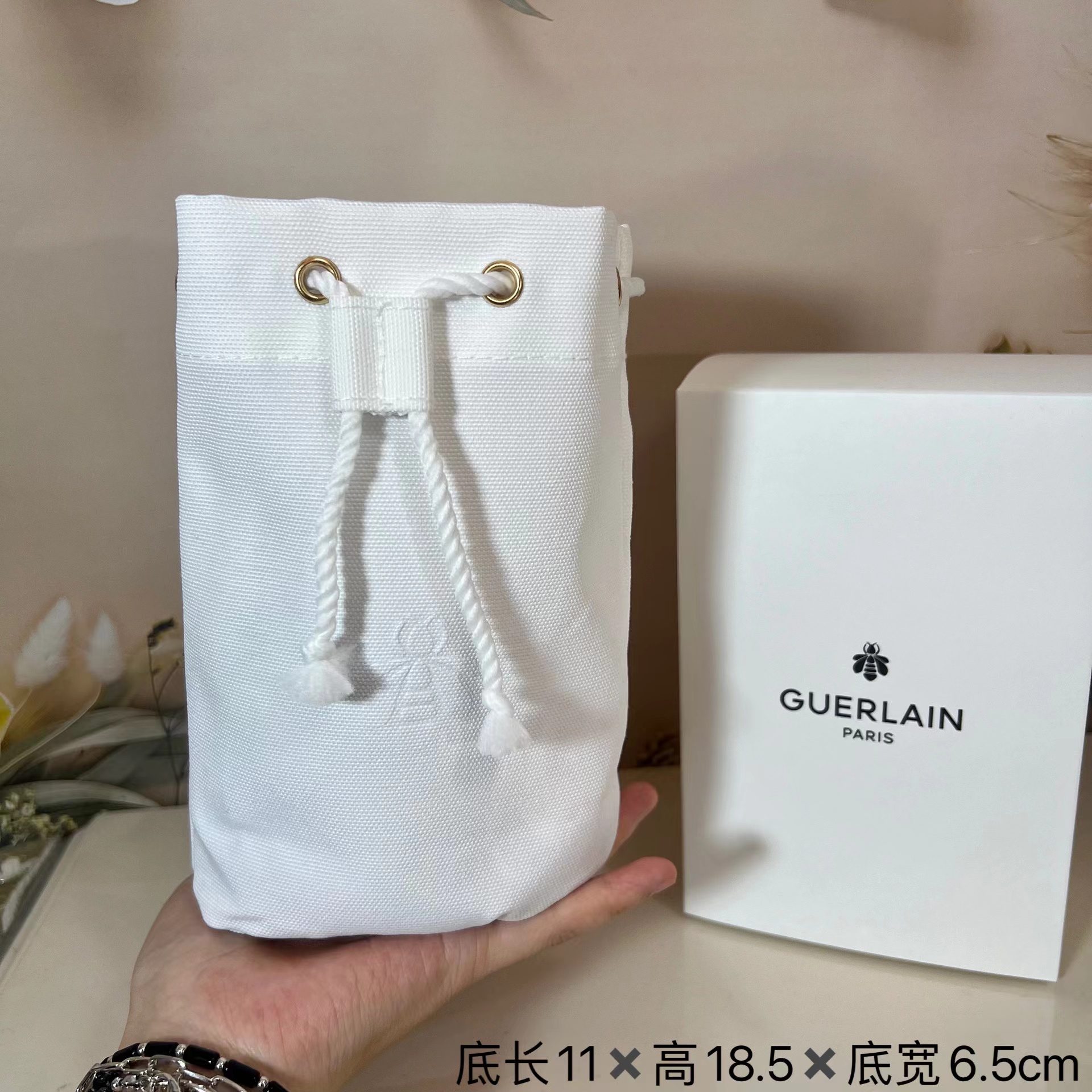 美国品牌化妆包 大牌雅诗兰黛收纳包大容量旅行便携洗漱包手拎包 - 图3