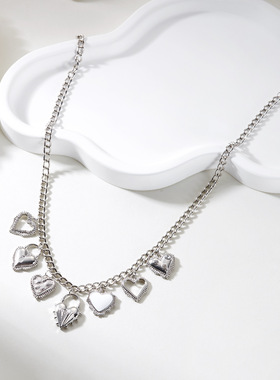 Women's heart-shaped pendant necklace jewelry欧美女士潮项链