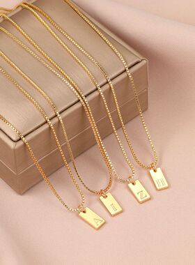 Trendy English letter block pendant necklace for women女项链