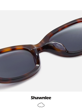 Shawnlee五角星铆钉猫眼墨镜女