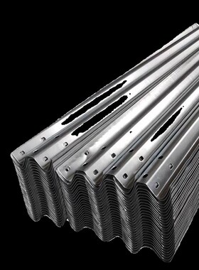 乡村道路高速公路两三波形护栏板镀锌喷塑防撞垫隔离立柱端头托架