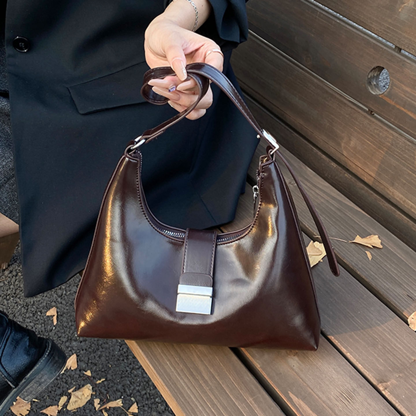 高级感油蜡皮腋下包包2025简约精致洋气单肩包女通勤气质百搭休闲,淘宝优惠券,粉丝福利购,淘宝优惠卷