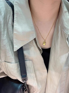 方糖巧克力项链镀18K金小众设计感素链百搭ins复古秋冬高级锁骨链