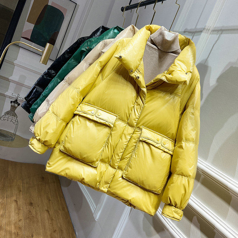 反季节清仓女短款2019年新款羽绒服 唇薇羽绒服