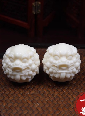 冷门小玩意象牙果核桃手把件貔貅文玩健身保健球核桃盘玩手把球