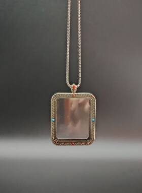 藏式摩尼宝唐卡画嘎乌盒吊坠4*5双面方形盒空盒复古随身可打开