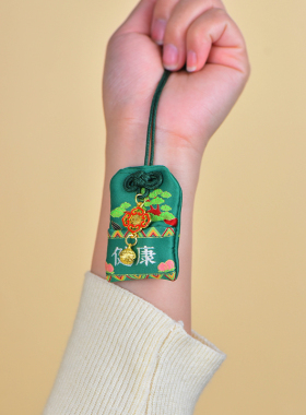 真安顺宝宝胎毛福袋香囊