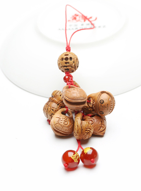 本命年野生桃核六合贵人属鼠