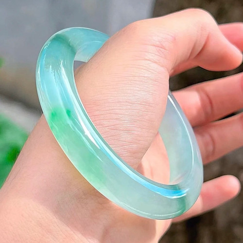 翠东方海外购缅甸天然翡翠手镯飘绿圆条细糯贵妃镯满绿手镯 - 图2