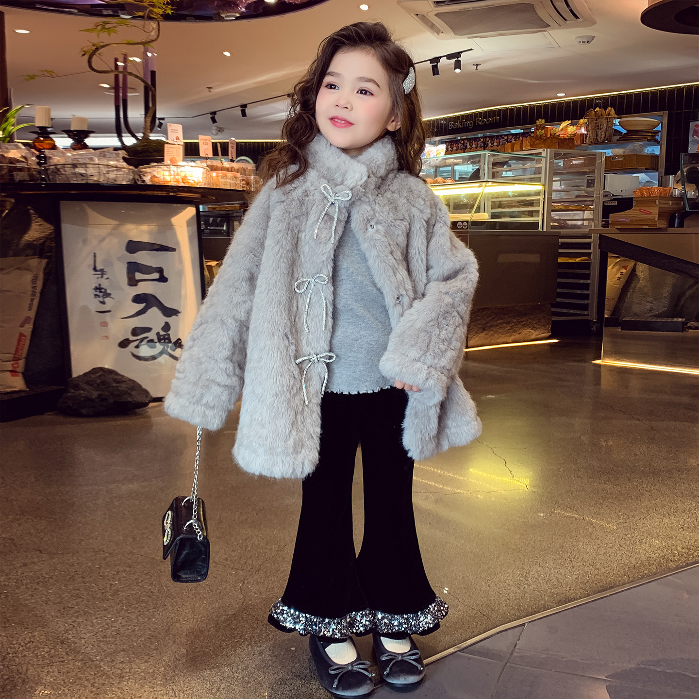 米米哈罗女童仿皮草外套冬装2025新款儿童皮毛一体羊羔绒保暖大衣,淘宝优惠券,粉丝福利购,淘宝优惠卷