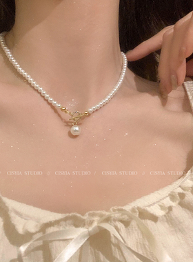 珍珠项链女生春秋轻奢小众锁骨链2024新款爆款设计感高级颈链气质