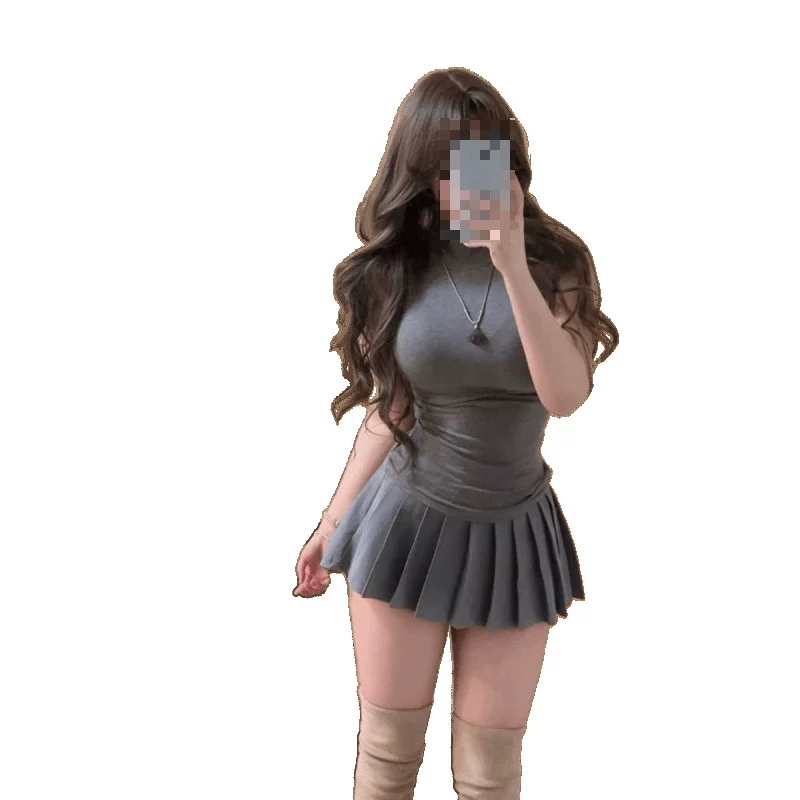 Платье без рукавов? Wait: The input is "Fitted design vest sleevless, skirt, set, trend of season". It's a vest sleevless?