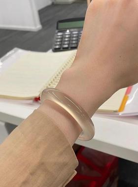 女款送礼物天然白月光玉手镯马料