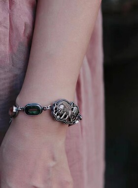 贰千金原创小众足银清代翡翠手链