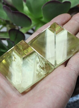 2026天然黄水晶金字塔摆件矿石头家居桌面摆设装饰
