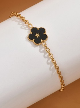 2026欧美跨境钛钢小清新花朵小挂件手链可爱女生不锈钢百搭吊坠首