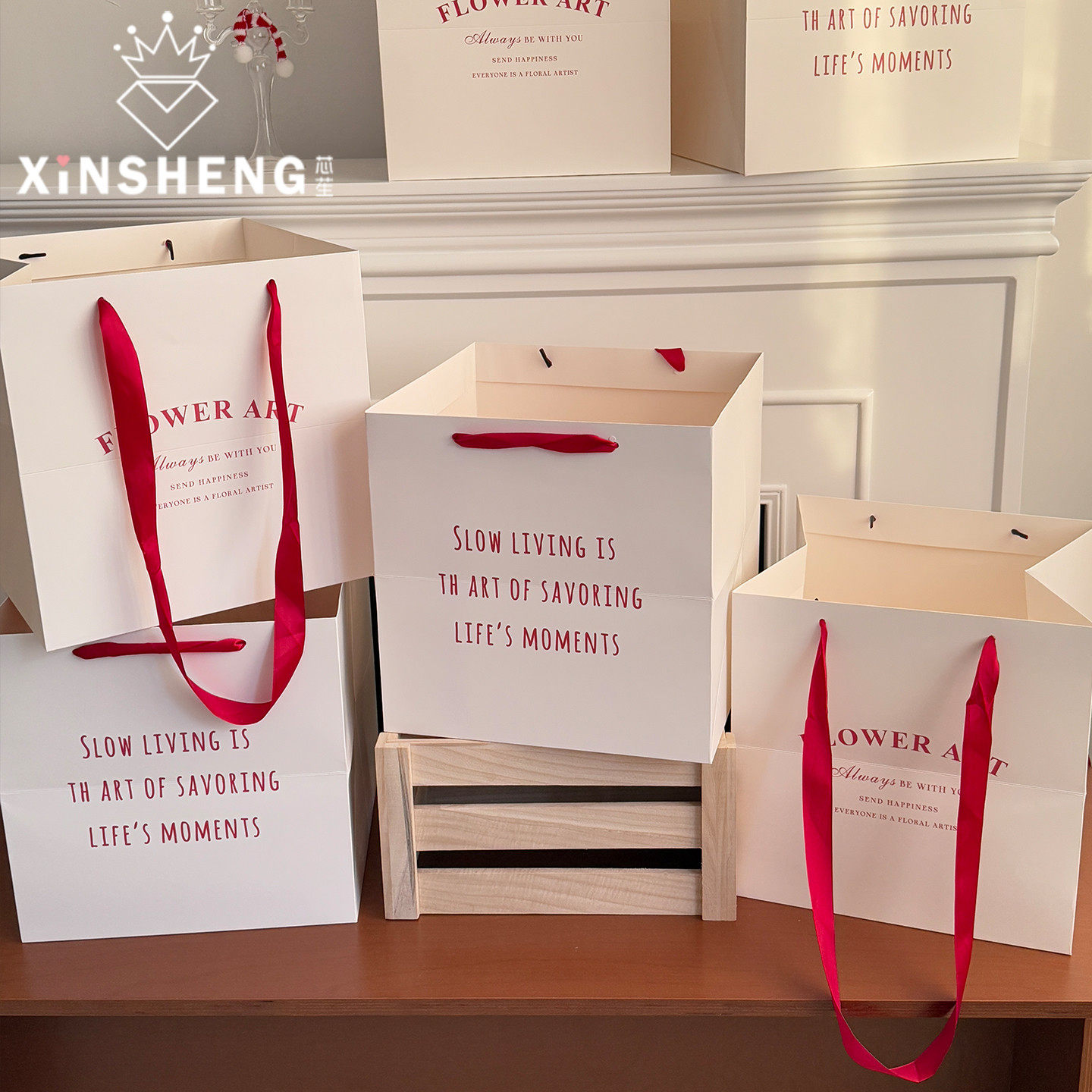 芯苼 原创红色英文手提袋 花店简约高级鲜花束礼品包装袋花艺资材,淘宝优惠券,粉丝福利购,淘宝优惠卷