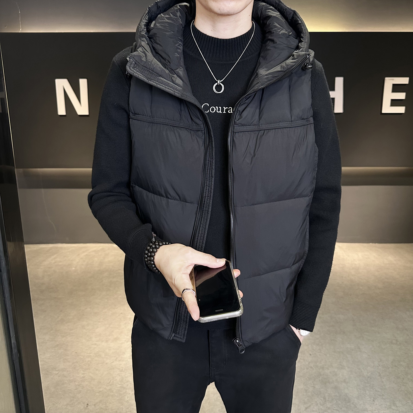 Duck down vest men's warm down jacket 2026 autumn and winter new hooded Korean style trendy outer vest vest