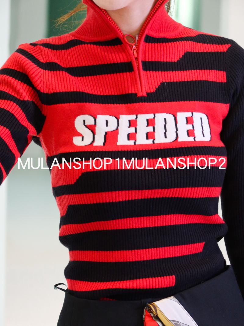 【清货折黑红S】CHRISOU BY DAN欧阳丹新品时尚撞色针织高领上衣 - 图1