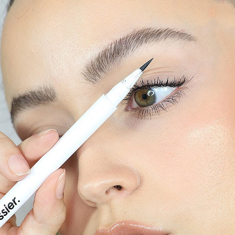 现货Glossier Brow Flick液体眉笔 自然立体 野生眉 根根分明