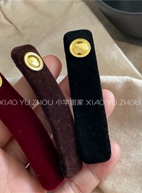 2只Fever丝绒金标发夹