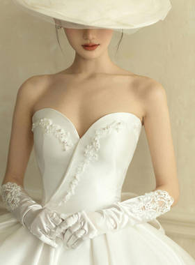 新娘婚纱手套缎面白色长款演出生日宴会结婚礼服晨袍法式赫本风短