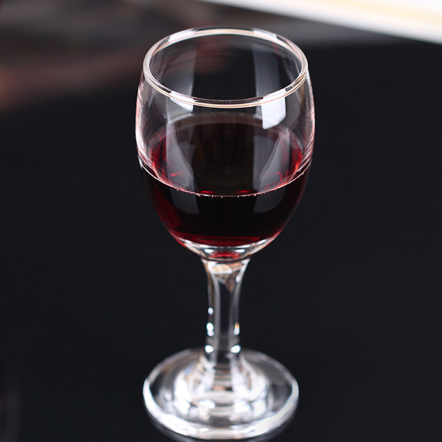 ແກ້ວ cocktail brandy ຂະຫນາດໃຫຍ່ແລະຂະຫນາດນ້ອຍໃນຄົວເຮືອນ