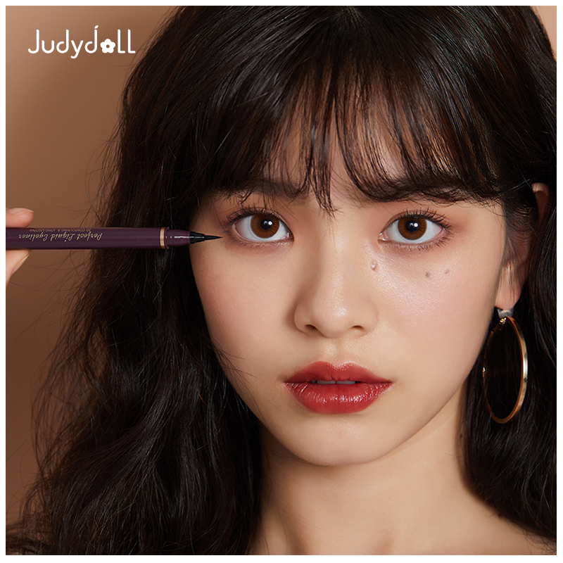 橘朵防水速干眼线液笔极细内眼线防汗防油流畅不晕浊卸 Judydoll 橘朵防水速干眼线液笔极细内眼线防汗防油流畅不晕浊卸 Judydoll