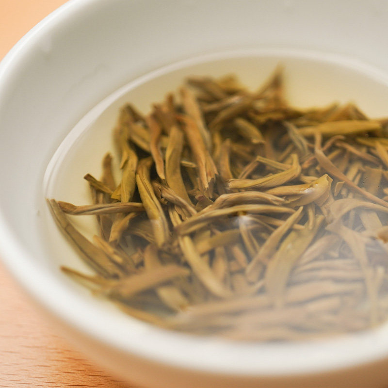 艾格吃饱了其它绿茶