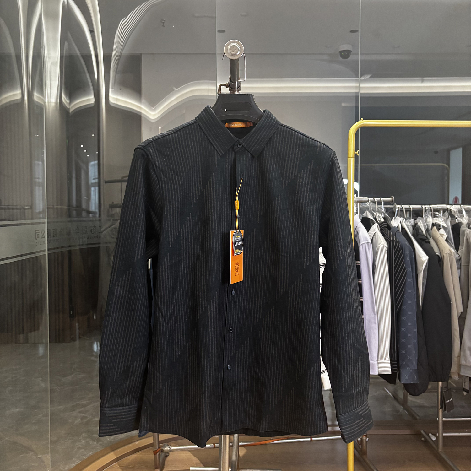 【罗家】温暖一体绒！秋冬厚款无痕压胶商务休闲条纹磨绒长袖衬衫 - 图3