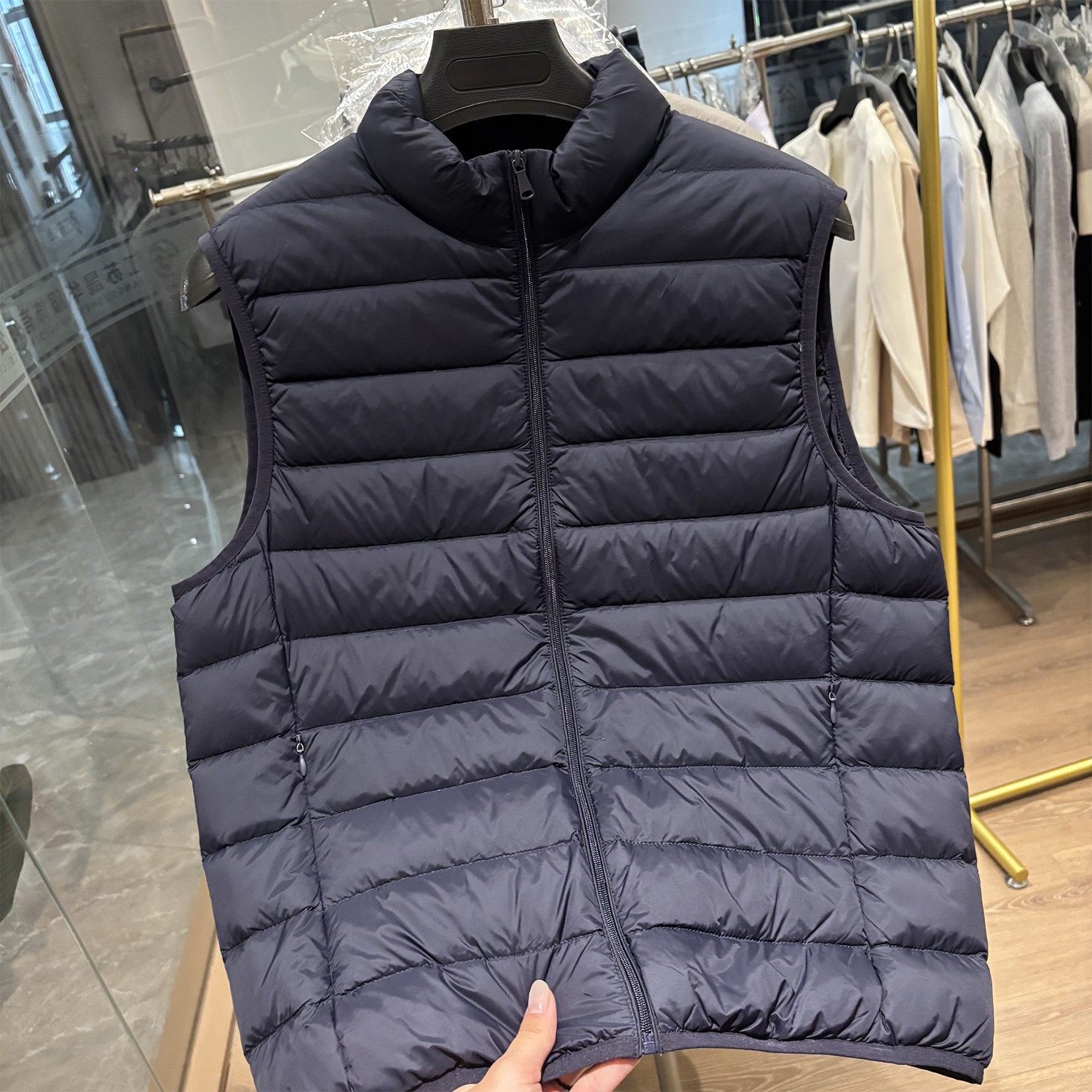 90白鸭绒！轻暖系列！秋冬新款男士立领羽绒马甲时尚百搭休闲外套,淘宝优惠券,粉丝福利购,淘宝优惠卷